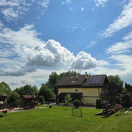 Villa Gold โนวาเลสนา ภายนอก รูปภาพ