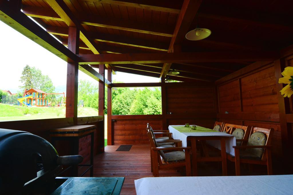 Villa Gold โนวาเลสนา ภายนอก รูปภาพ