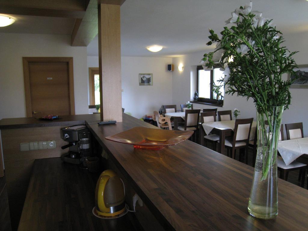 Villa Gold โนวาเลสนา ภายนอก รูปภาพ