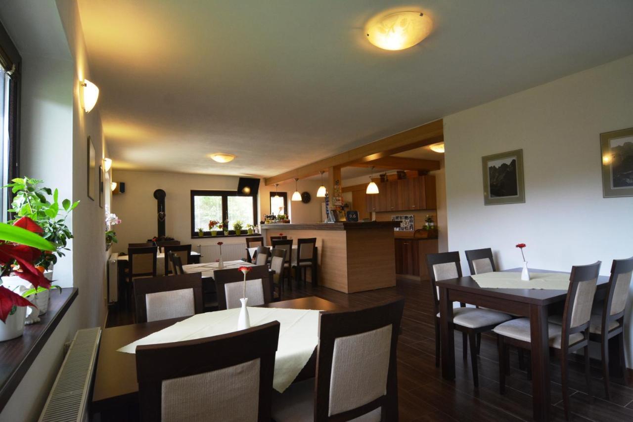 Villa Gold โนวาเลสนา ภายนอก รูปภาพ